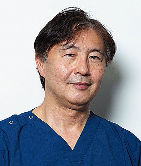 整形外科主任部長・関節治療センターセンター長　仁平　高太郎