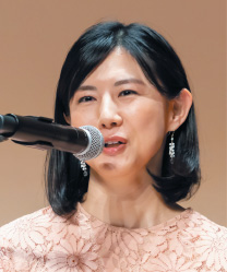 中江有里さん写真