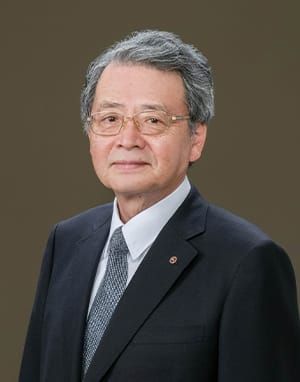 小林　健 氏