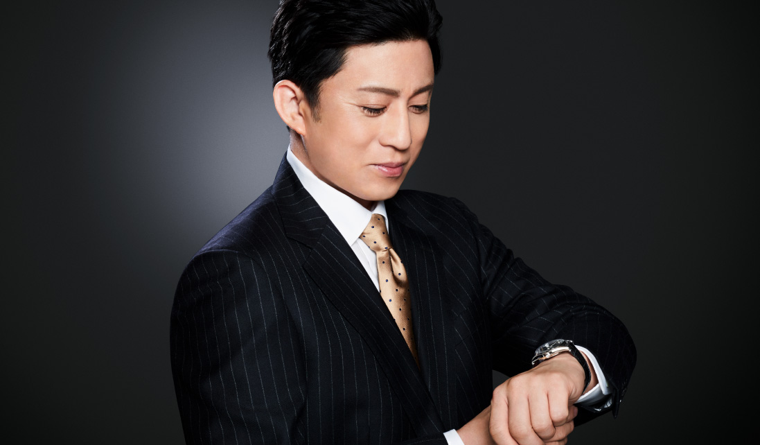 Matsumoto Koshiro, wearing the Presage watch