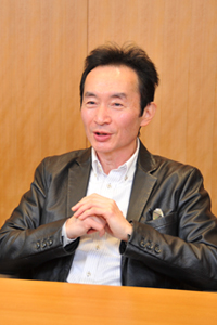 Hiroshi Shiozuka Composer, arranger and guitarist