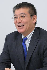 Yoshihiro Oto, Professor, Department of Journalism, Faculty of Humanities