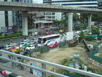 タイの渋滞は日本の渋滞よりすごい！！
